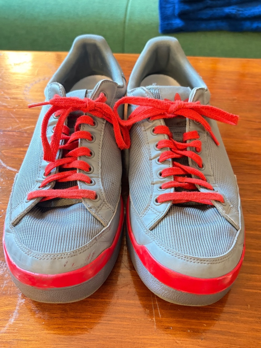 Adidas Rod Laver shoes